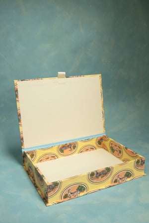 Image of A4 Keepsake Box - Oval Paintings