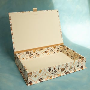 Image of A4 Keepsake Box - Motif Lattice