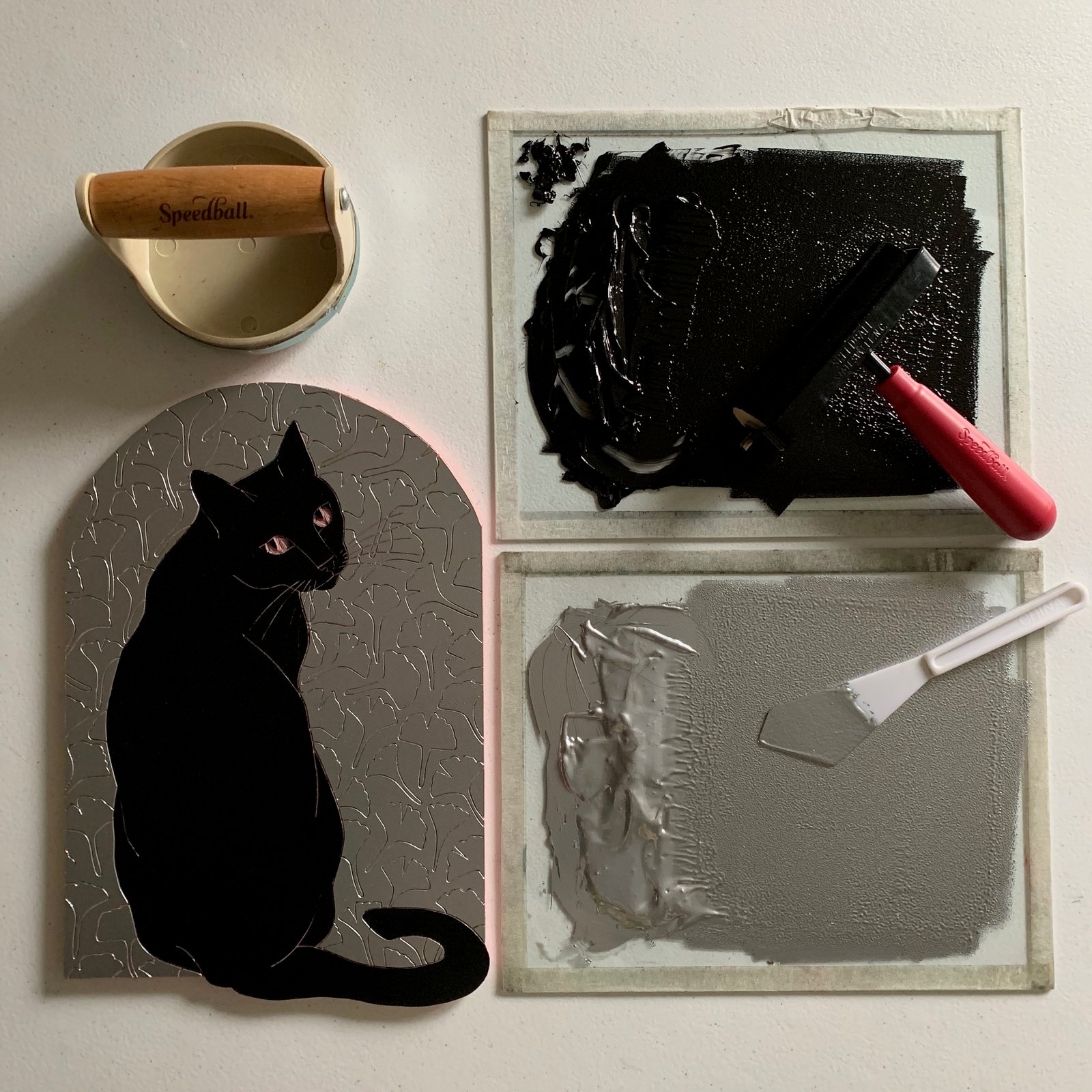 Ginkgo Cat (silver) | Mary Ann Testagrossa Art