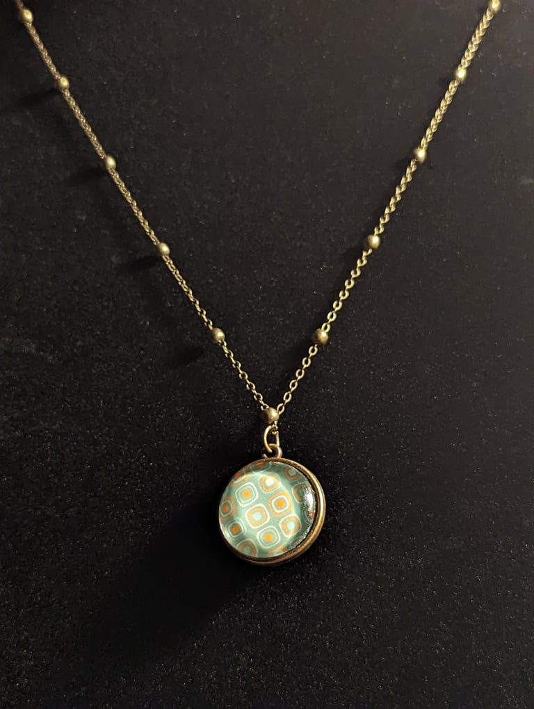 Mod Squares Circle Pendants Image 3