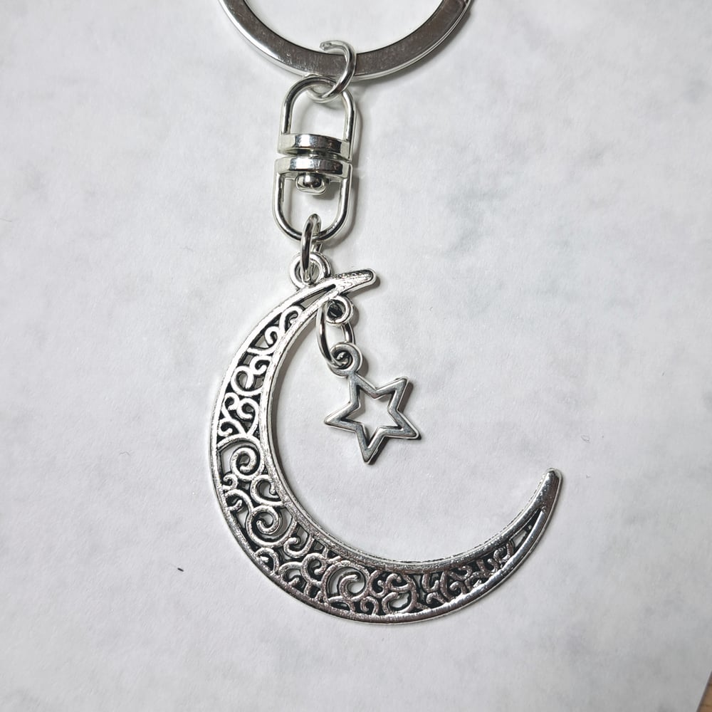 Image of Filigree Metal Moon & Star Keyring