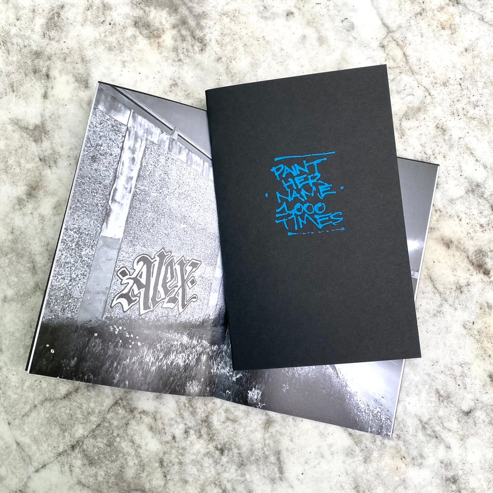 Image of “1000 TIMES” zine