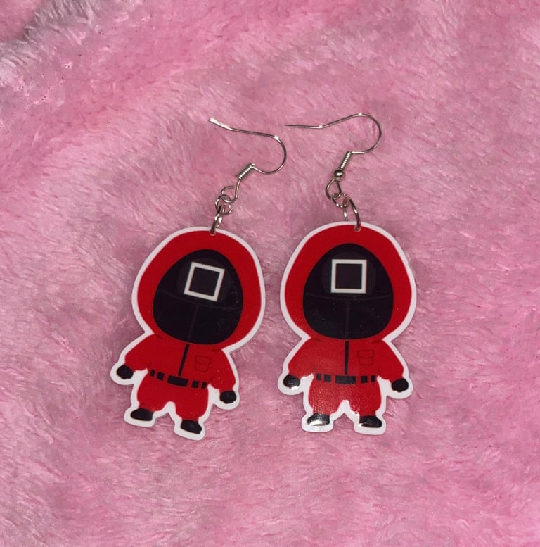Squid Game Earrings Image 5