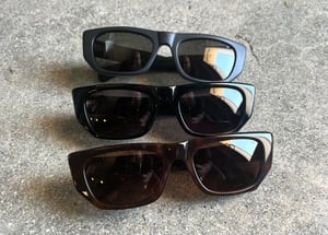 Image of B RAY's 