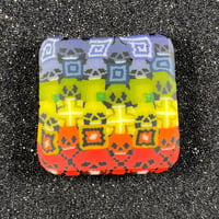 25mm x 25mm 10g pulled rasta rainbow skull design
