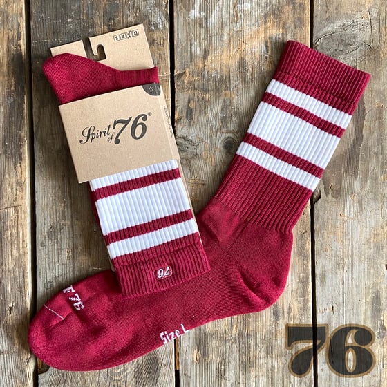 Image of Spirit of 76 RETRO SOCKS "BIG RED" LO