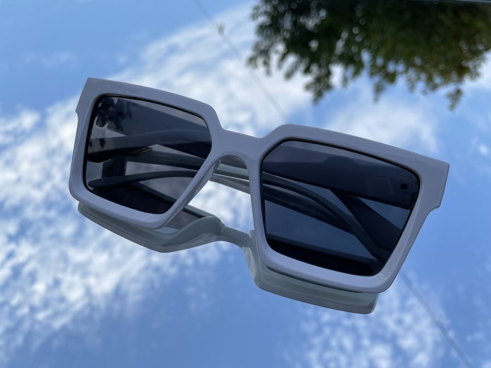Image of Milky White Shades 