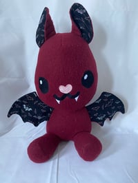 Image 1 of Batty