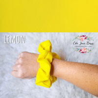Lemon // Scrunchie