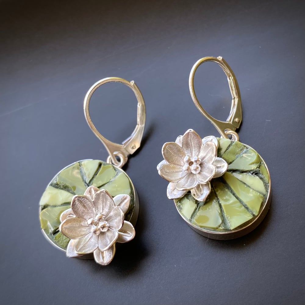Image of Lily Pad Earrings Green
