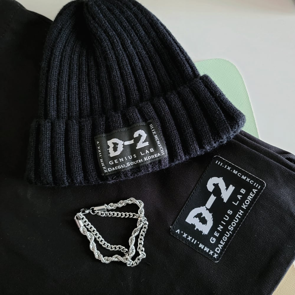 Image of D-2 RIBBED BEANIE