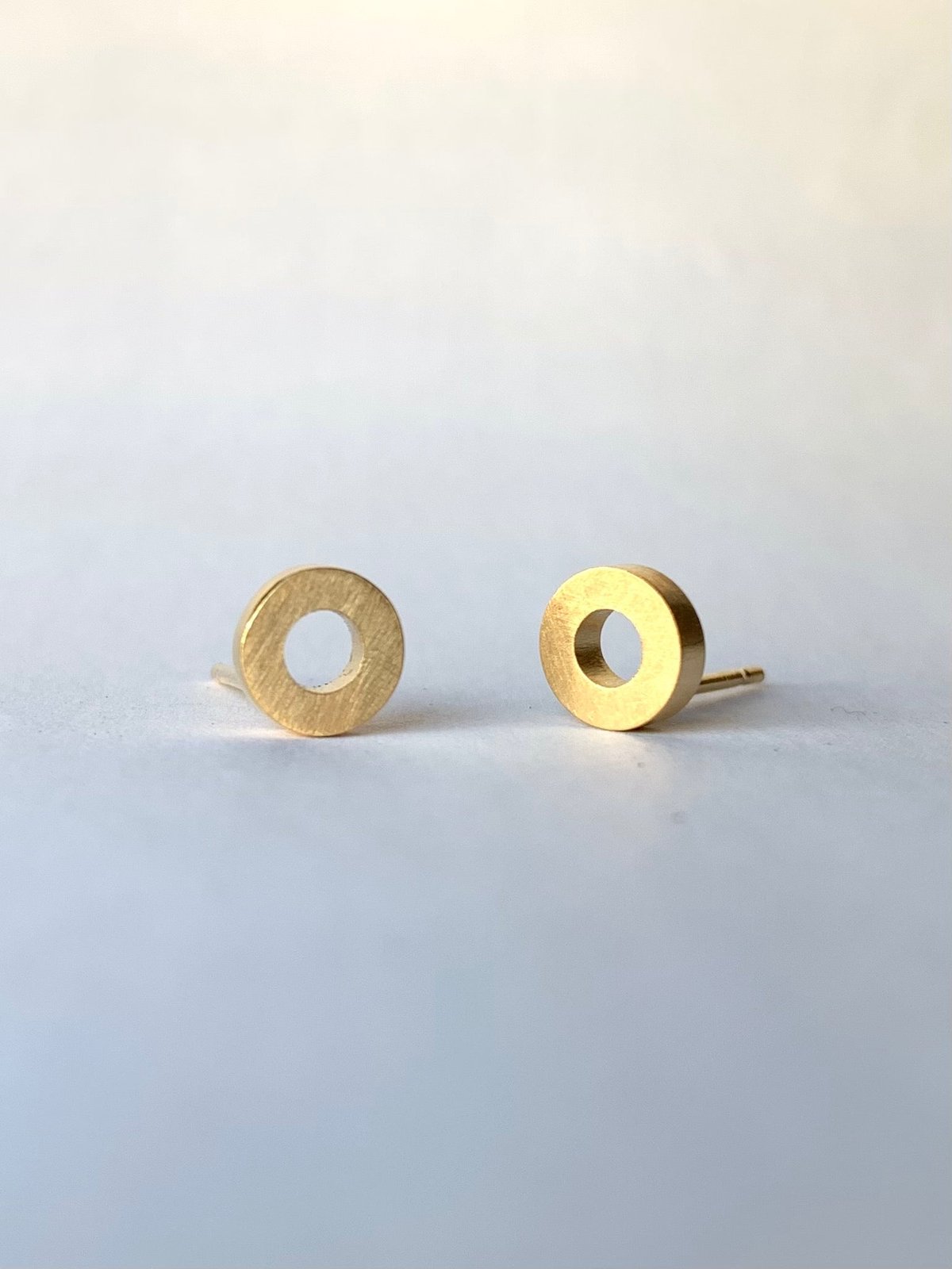 Image of Gold Circle Studs