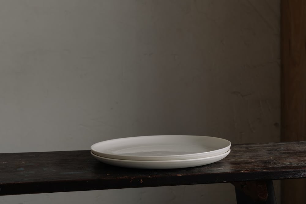 Cream Porcelain Dinner Plate