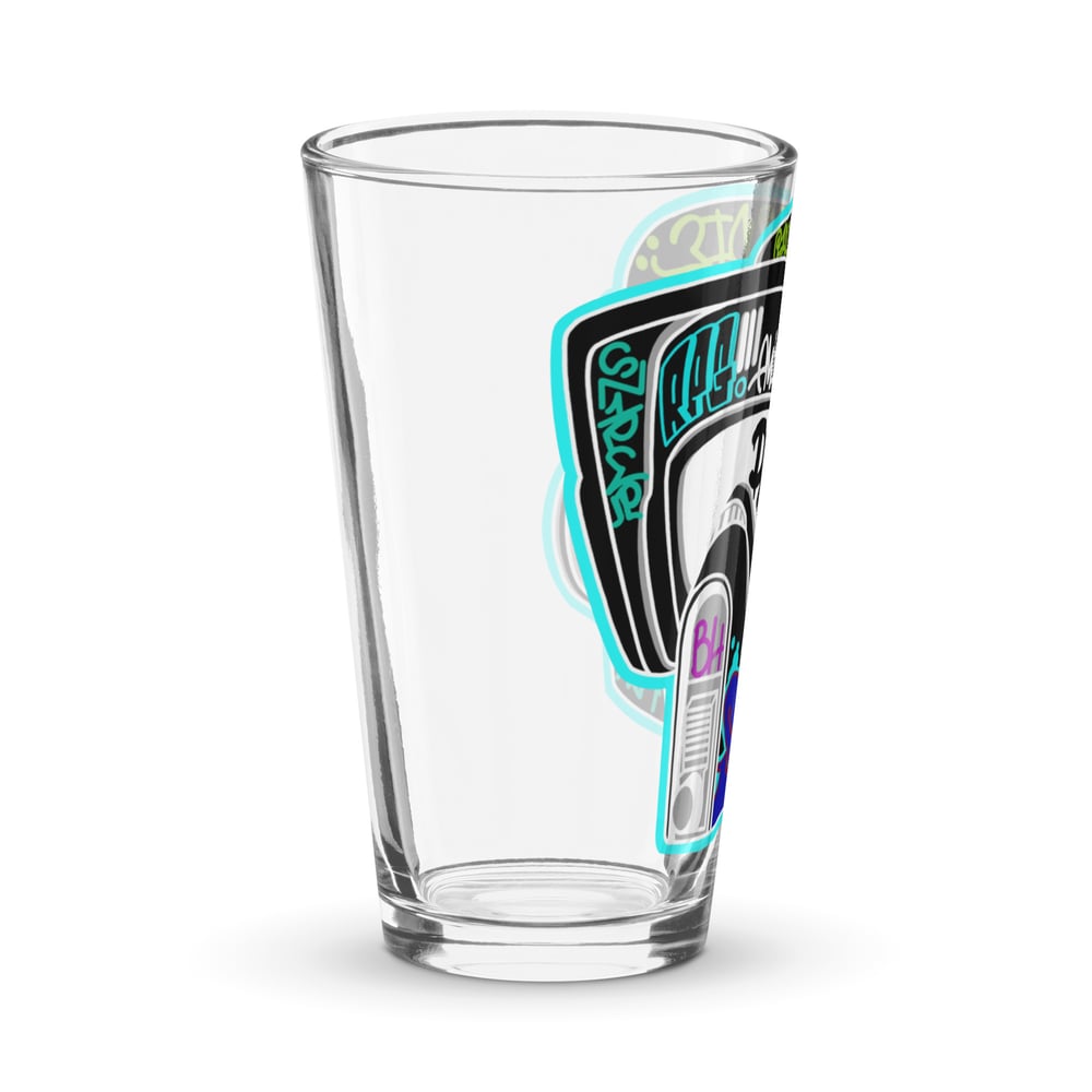 Biker V2 Shaker pint glass