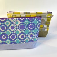 Image 3 of Spot Washbag