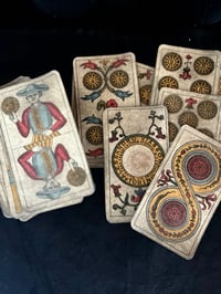 Image 4 of Superbe tarot piémontais d’Alessandro Viassone, début 1900, Italie, exemplaire tamponné