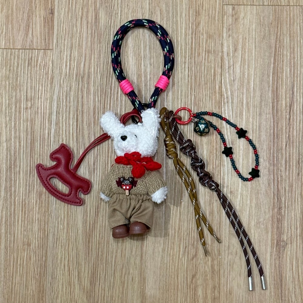 Image of COMPONI IL TUO BAG CHARMS