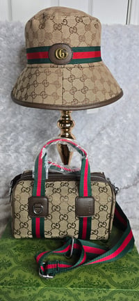 Image 1 of Brown gorg girl box crossbody w/ bucket hat