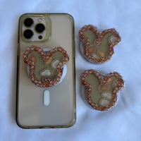 Image 1 of Magical Shell Shaker Magnetic Grippie