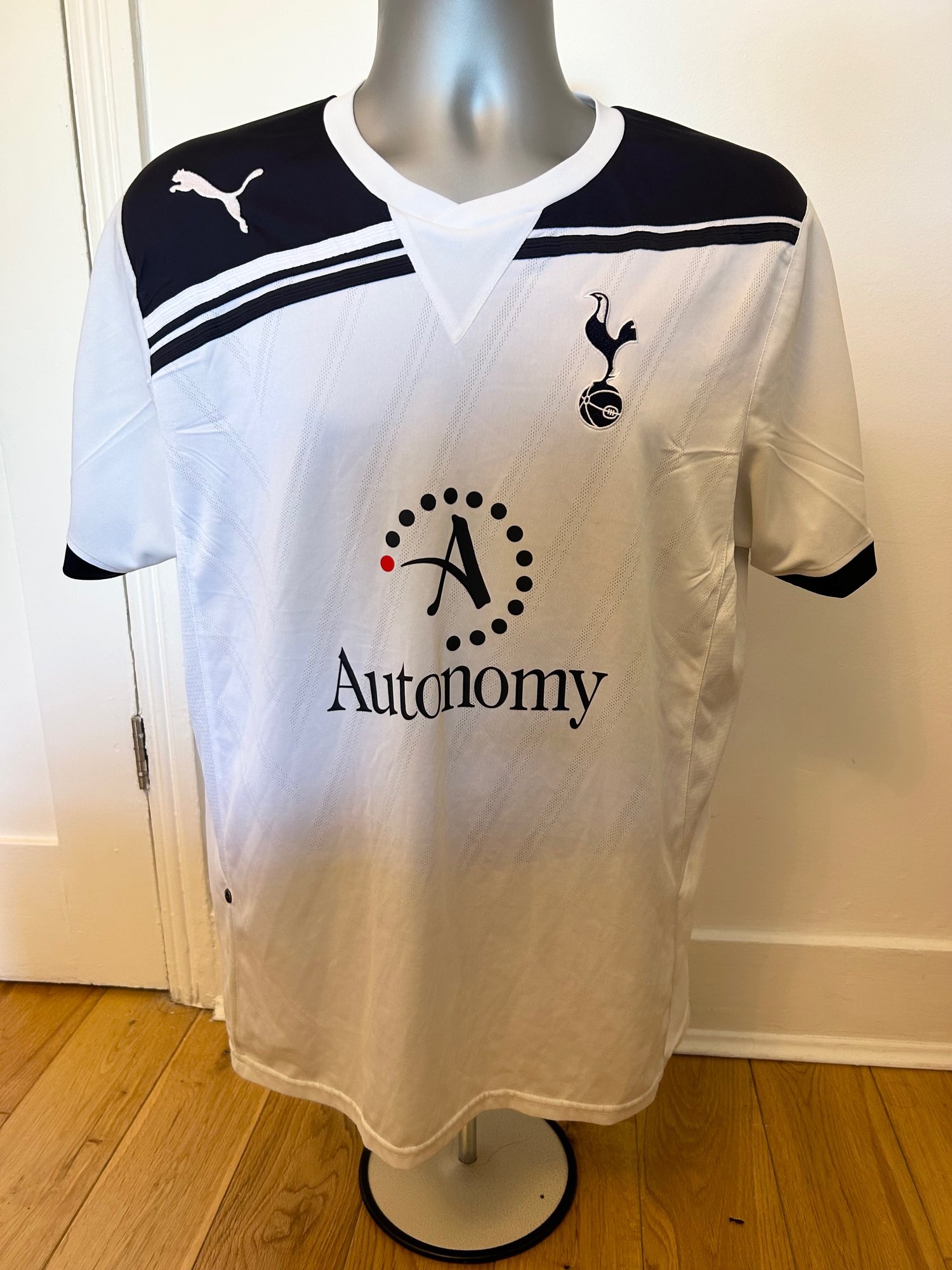 Image of Tottenham Hotspur “BALE 3” 2010/11 Home Shirt + PL patches (M)