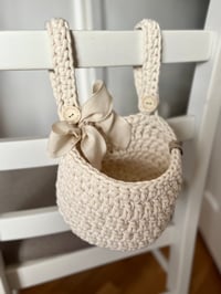 Image 4 of Crib chunky hanging basket