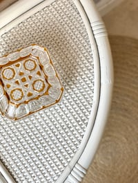 Image 4 of Meuble d’angle en rotin et cannage - blanc