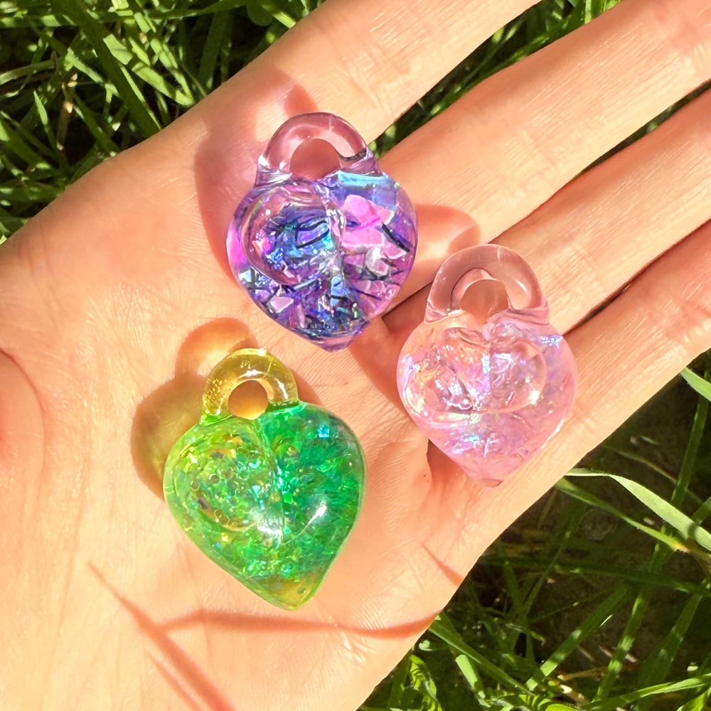 Image of Glitter Heart Pendant