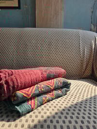 Image 7 of Tatreeze waves scarf 🫒 Made in Palestine