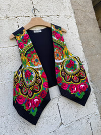 Image 1 of Chaleco feito a man. FOLIADA72. Talla S/M