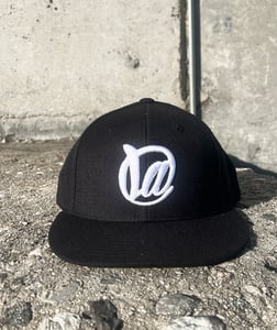 Image of @La Fitted
