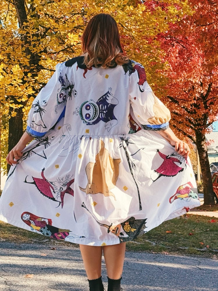 Image of Scalloped Collar Puff Sleeve Dress — Halloween
