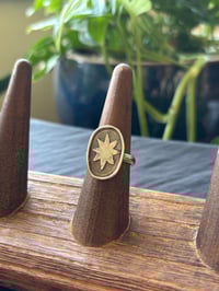 Image 3 of Star Beam Ring (6)