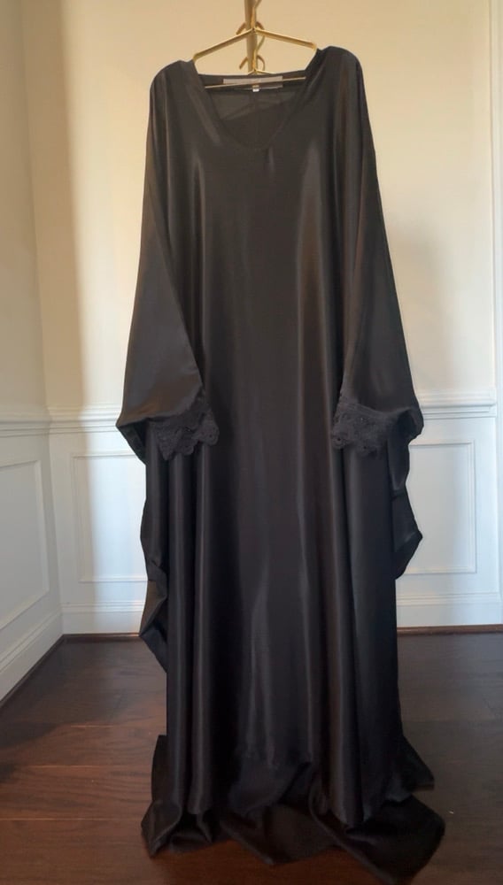 Image of Satin Overhead 