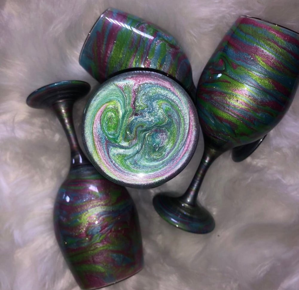 Image of Spinout ~ Tall Goblet wine glass 