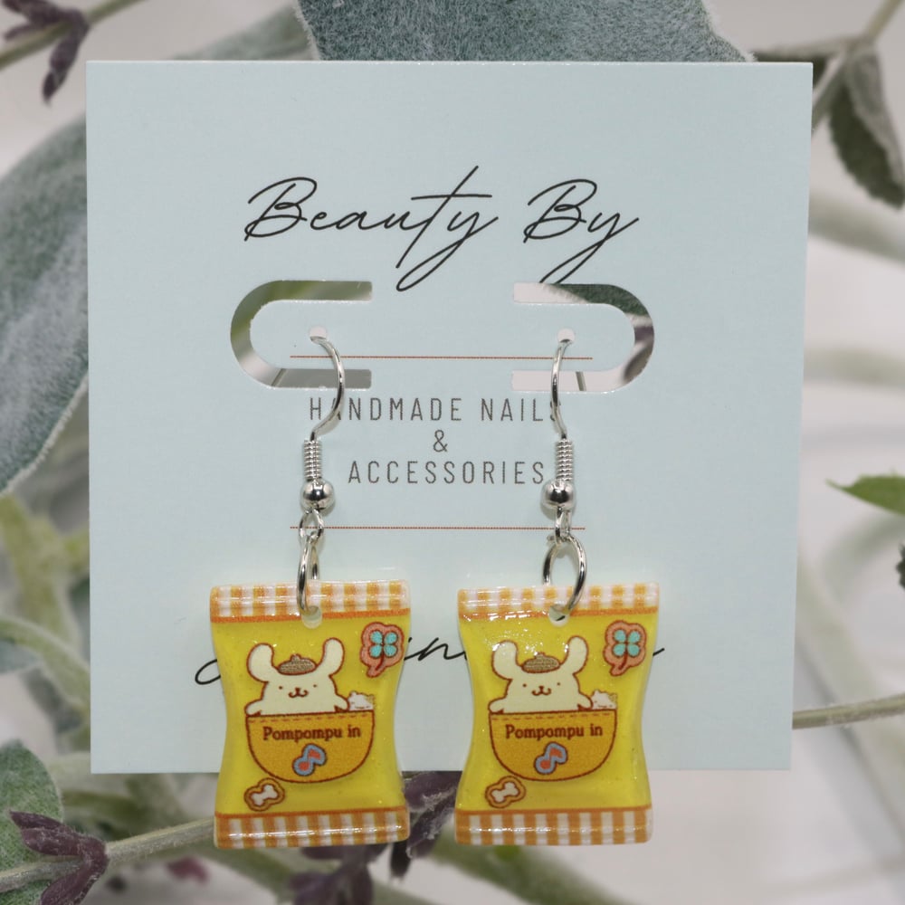Image of Pompompurin Candy Earrings