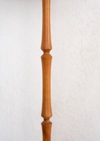 Image 3 of Lampadaire en bois et abat-jour en corde de coton
