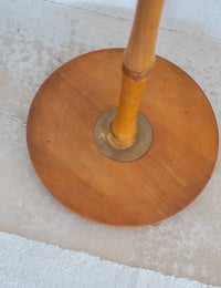 Image 4 of Lampadaire en bois et abat-jour en corde de coton