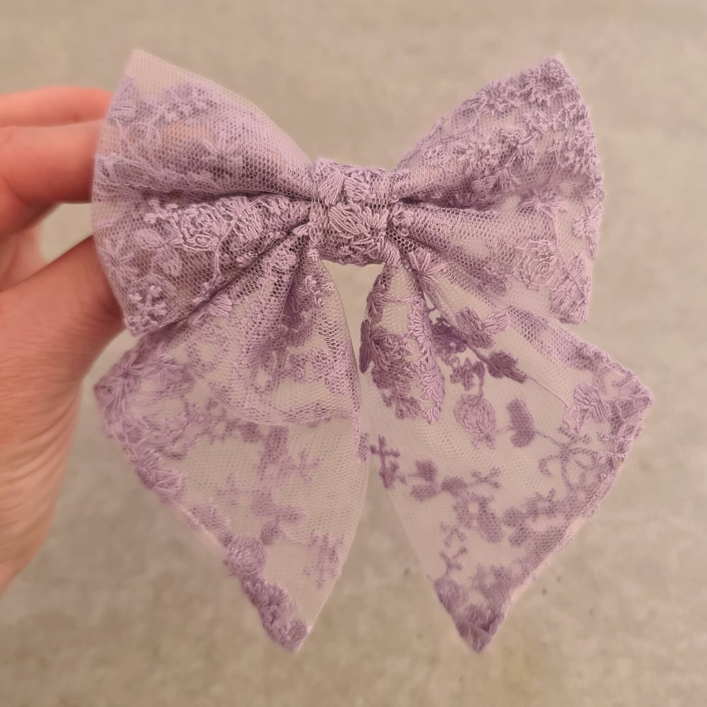 Image of Lavender bow