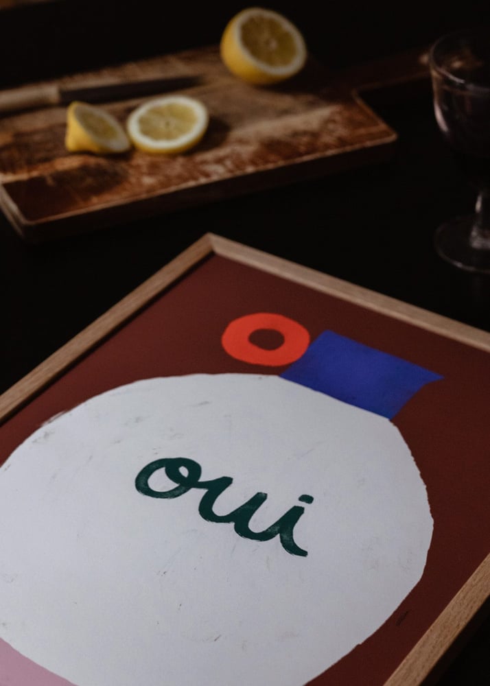 Image of Vase Oui by Matias Larrain