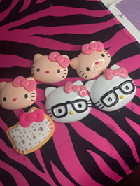 Image 3 of hello kitty