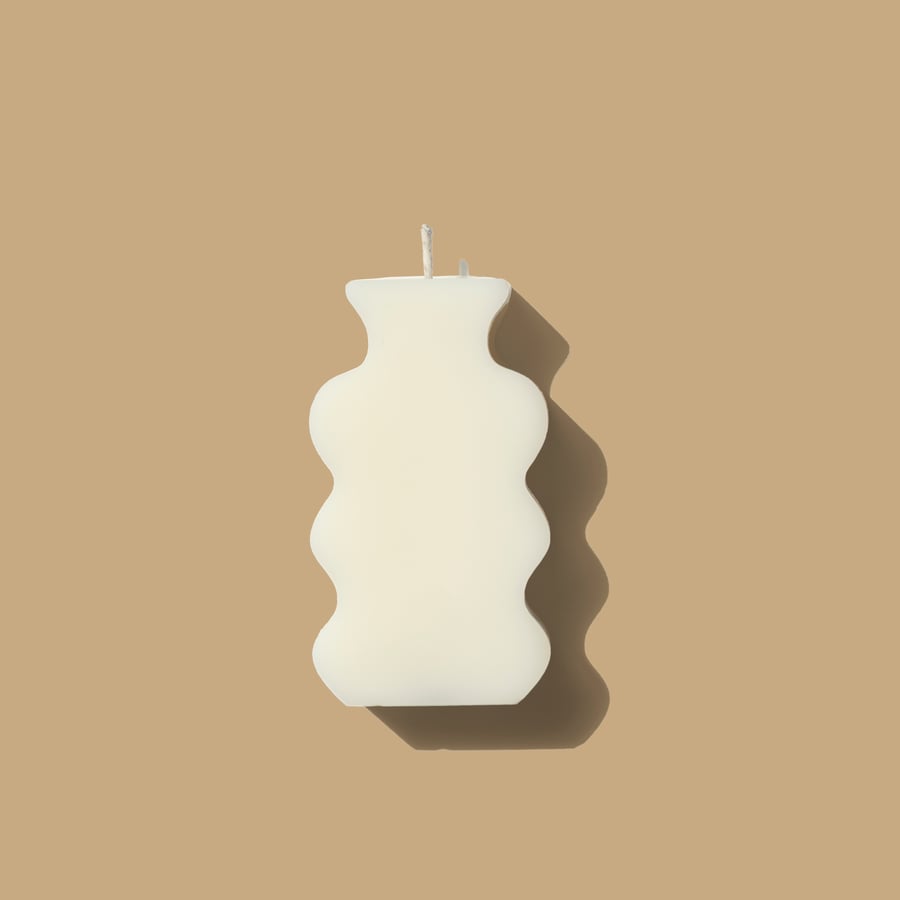 Image of Clean & Natural Soy Wax Candle - Wavy Baby Mini