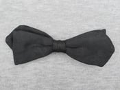 Image of Black clip-on bow tie