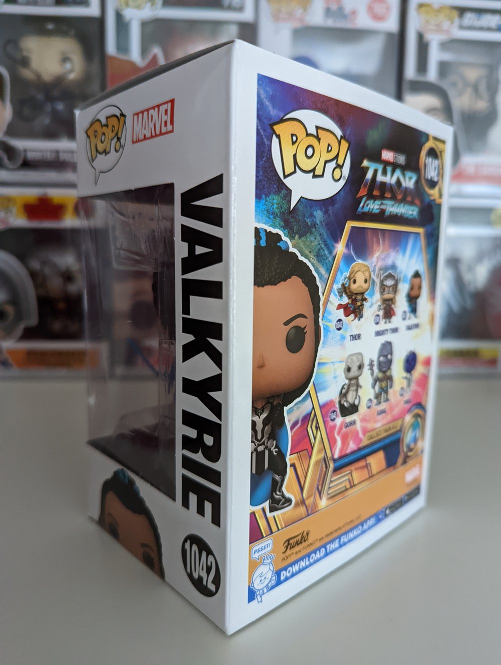 Tessa Thompson Valkyrie Thor signed Funko Pop