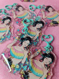 Image 2 of pansexual yahoo charm venti