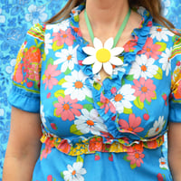 Image 4 of White Daisy Necklaces and Brooch