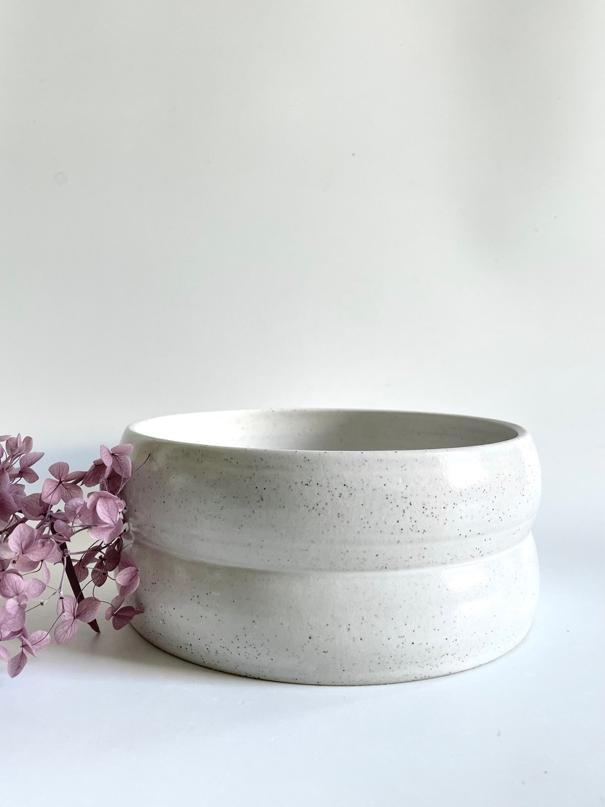Image of White bowl 
