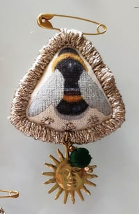 Image 1 of Spilla 'Impossibile'