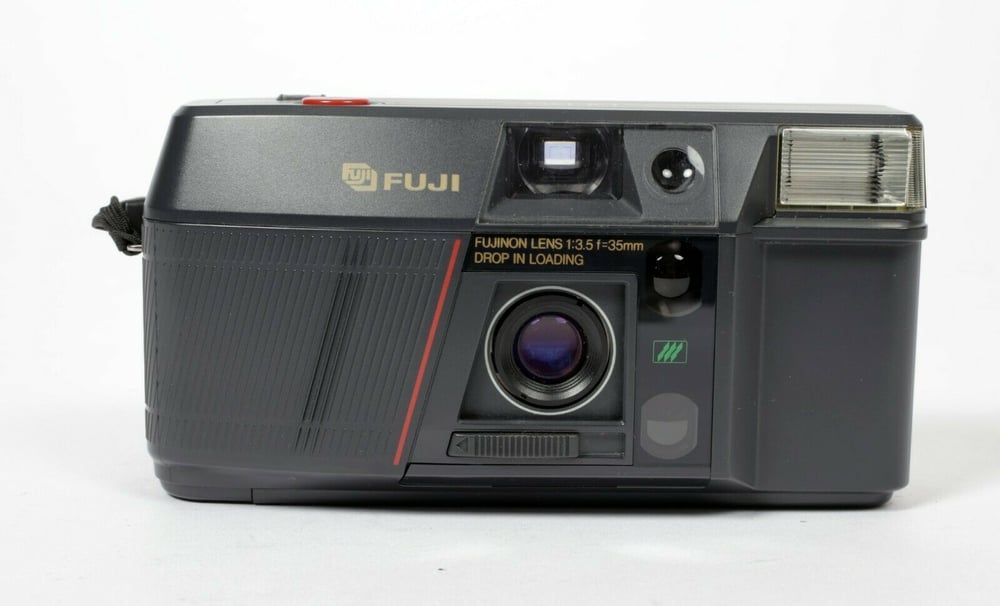 Image of Fuji DL-150 compact 35mm camera with 35mm F3.5 EBC lens (T4 killer)