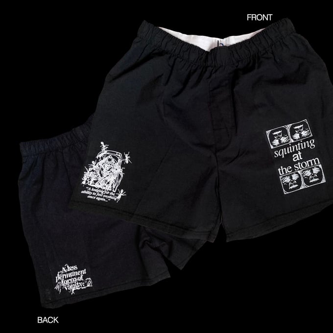 Image of VANITY LINEN SHORTS