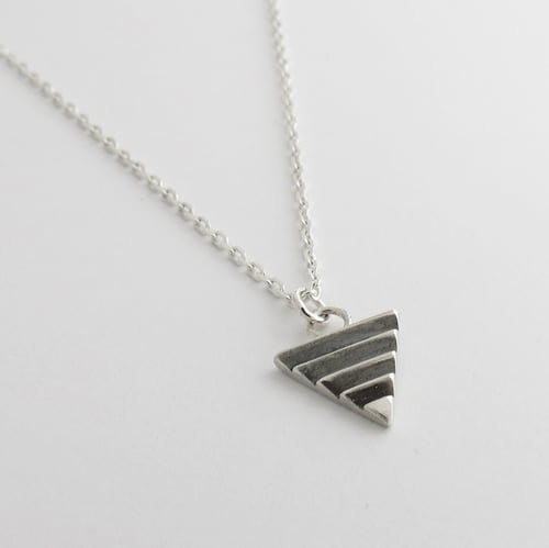 Image of Mono Delta Pendant